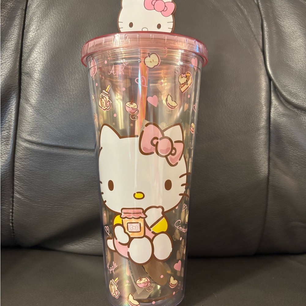 Hello Kitty Pink Tumbler with Straw